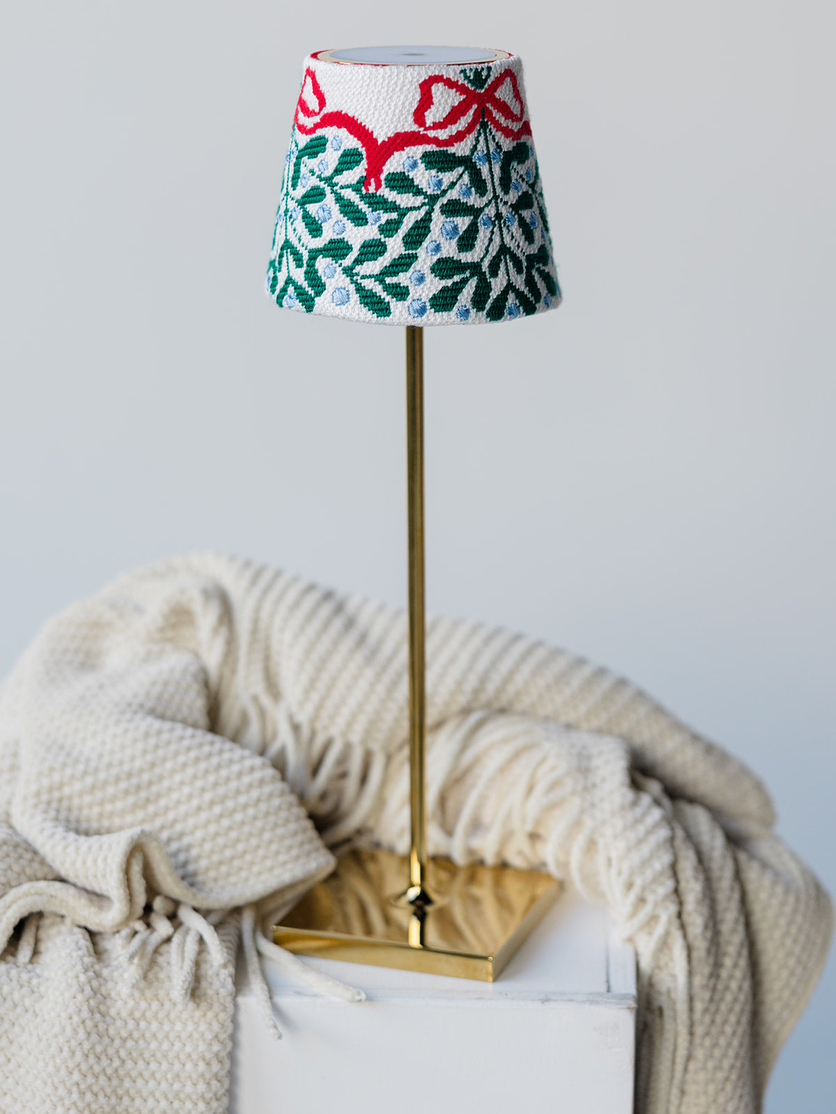 Red Bow Mistletoe Lampshade