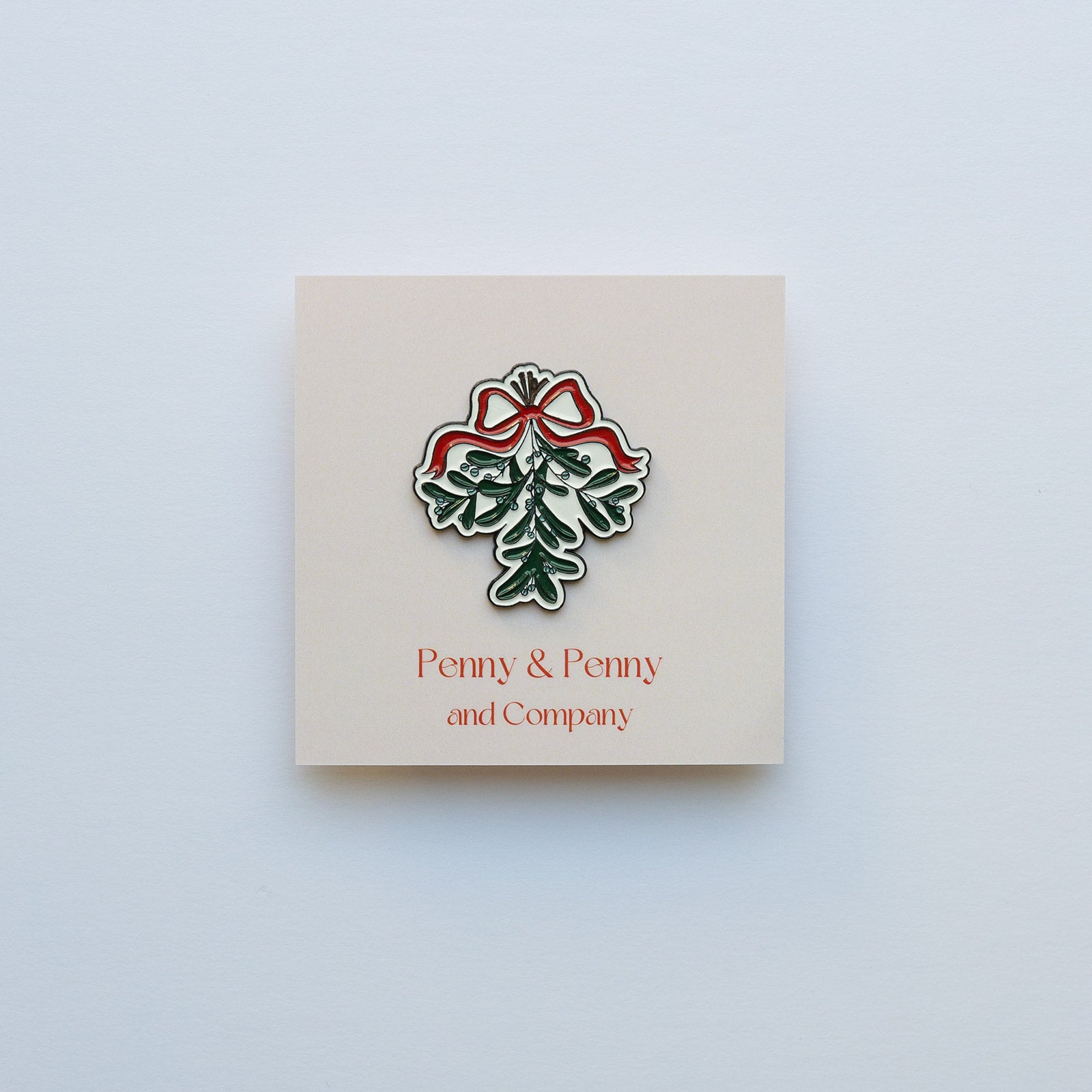 Red Bow Mistletoe Needle Minder