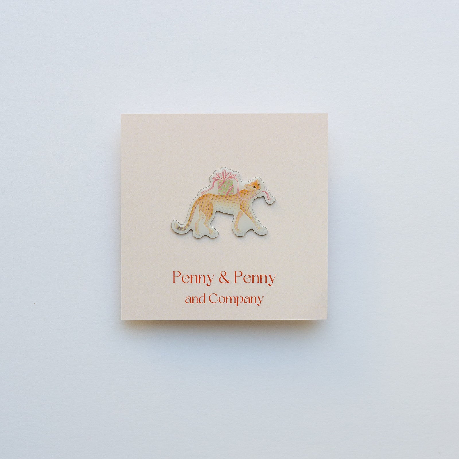 Present Cheetah Needle Minder